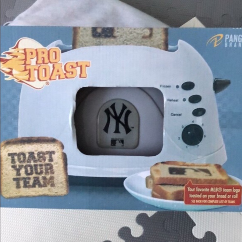 NYY Toaster